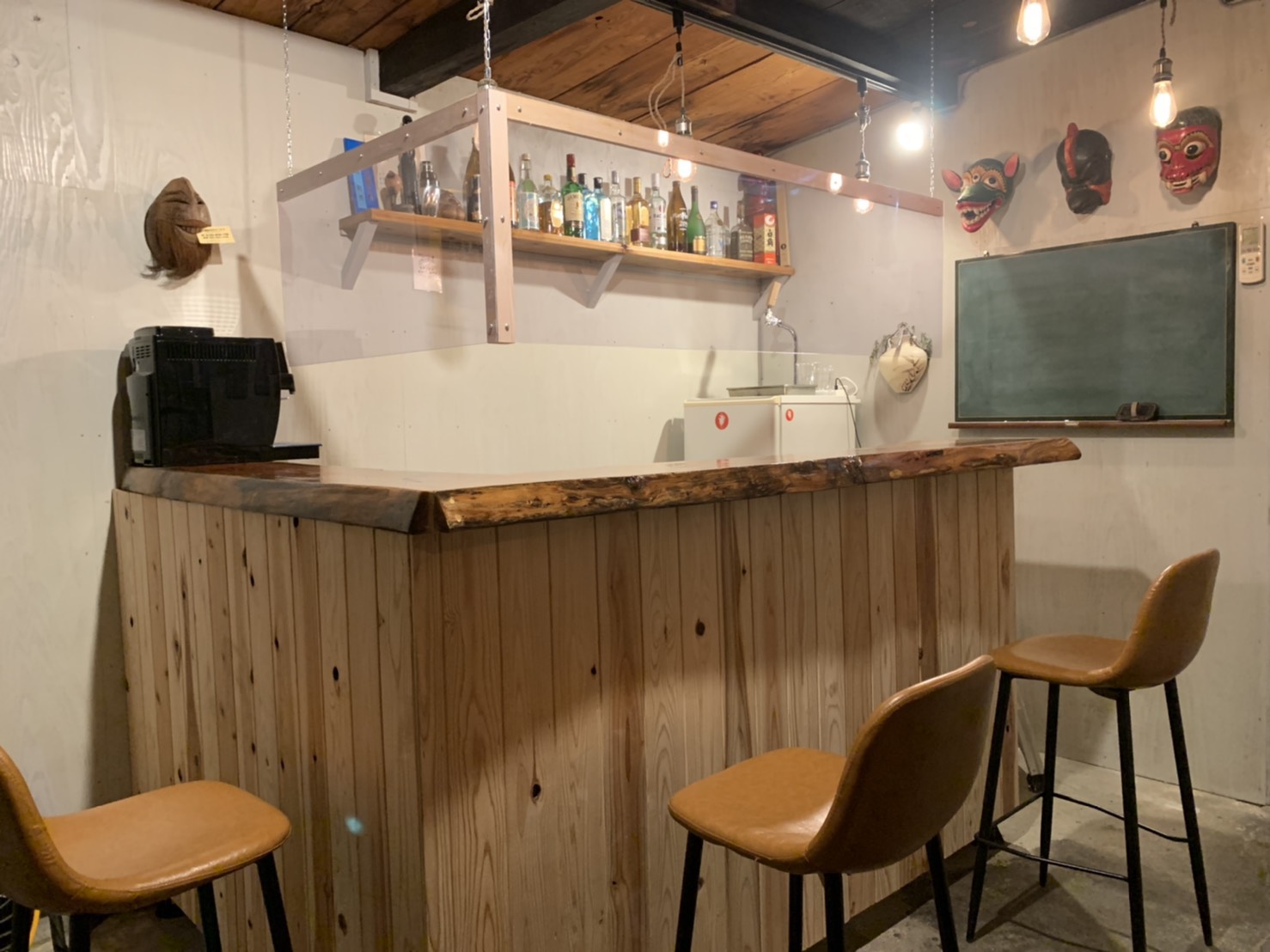 旧野口写真館の建物の一部がStudio582として活用が始まりました。